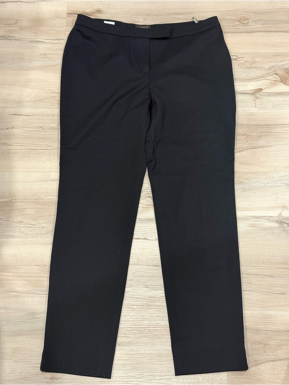 Peserico Black Trousers with Subtle Sheen